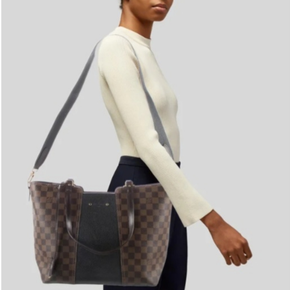 Authentic Louis Vuitton Jersey Brown Tote - Picture 3 of 9